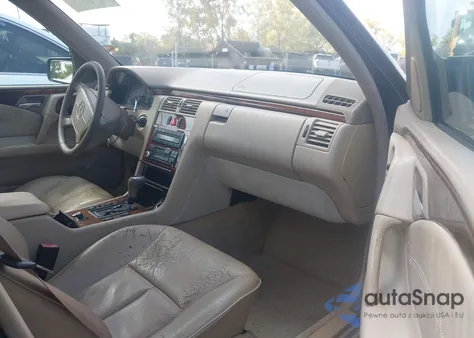 1998 Mercedes-Benz E 320 from USA, damaged, VIN WDBJF65F6WA704319